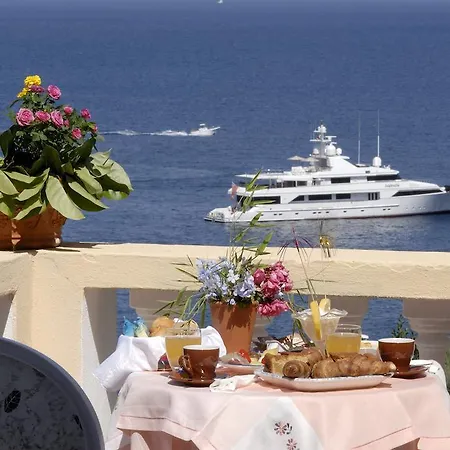 Giardino Delle Ninfe E La Fenice فندق