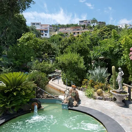 Hotel Giardino Delle Ninfe E La Fenice 3*