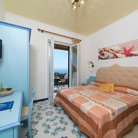 Hotel Giardino Delle Ninfe E La Fenice 3*