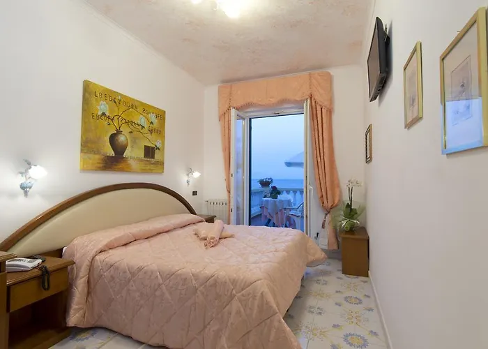Giardino Delle Ninfe E La Fenice 3* Isquia