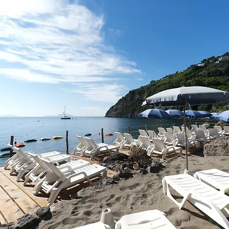 Giardino Delle Ninfe E La Fenice 3* איסקיה